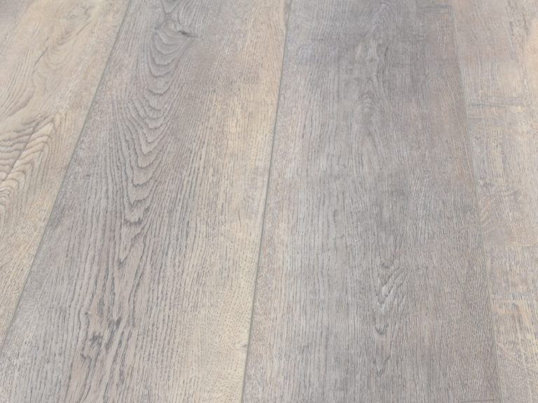 Benjamin Grey UD423 2